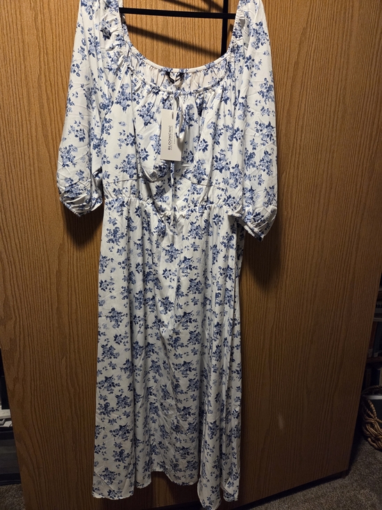 BloomChic Dresses & Skirts - BloomChic White Dress with Blue Floral Print